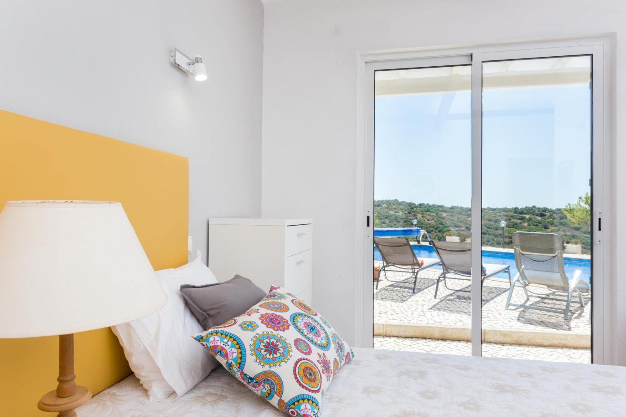 The Sun Hill Lagos Quarto foto